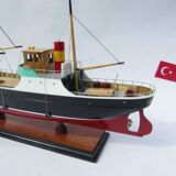 Tintin - Model of the Boat The Golden Toison' - The Mystery of the Wooden Golden Toison 60 cm