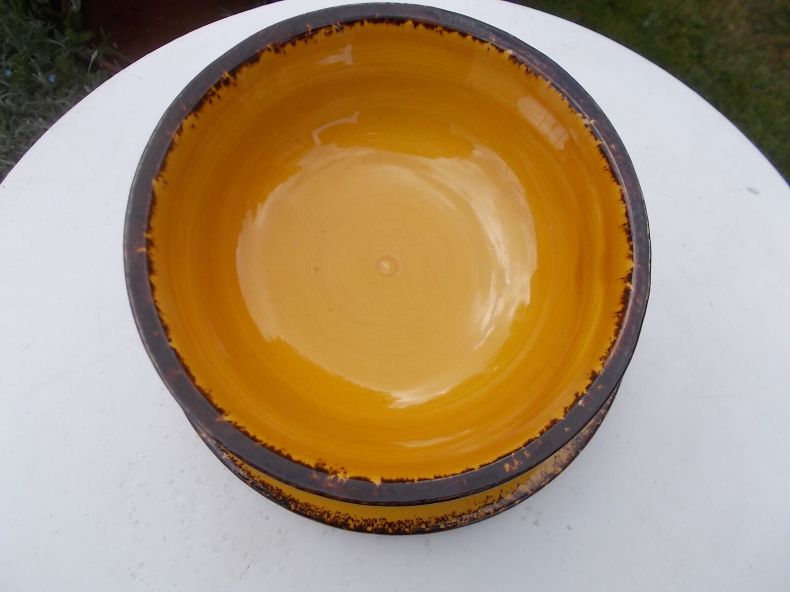 Flat dish and compote dish