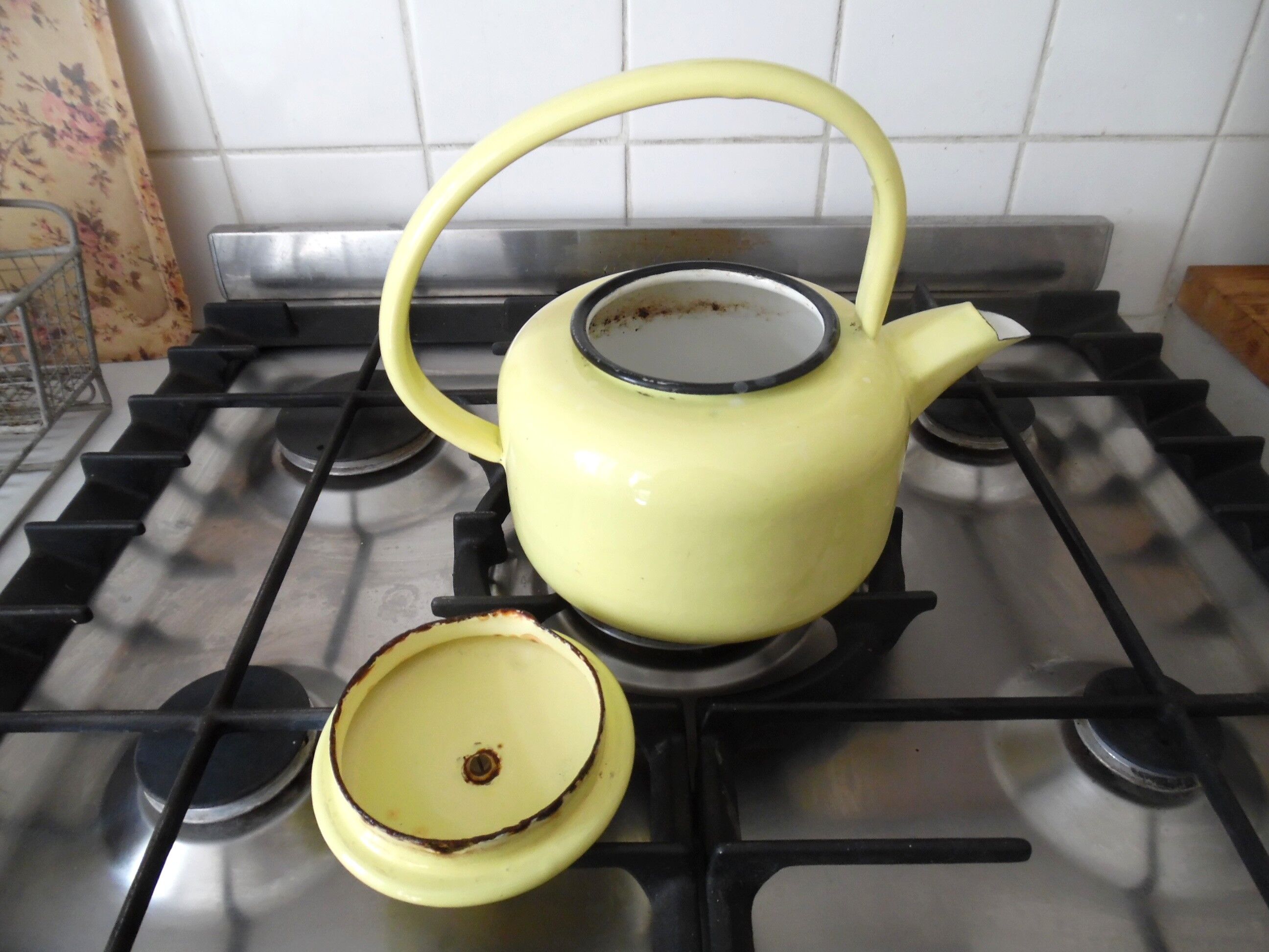 Old kettle of the 1950s