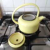 Old kettle of the 1950s