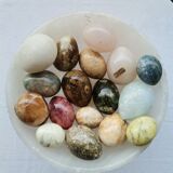 Alabaster cut with 17 marble and alabaster eggs