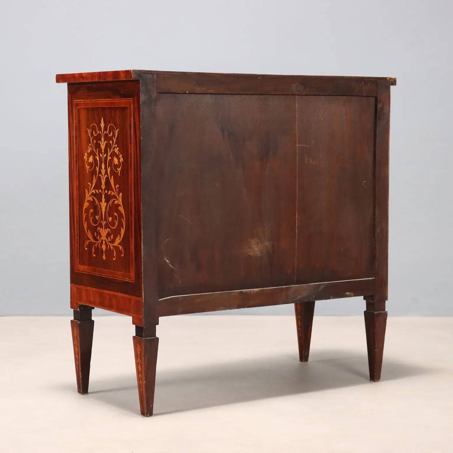 Antique neoclassical buffet veneered in various woods from the 1900s.