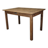 Farmhouse table for 6 people