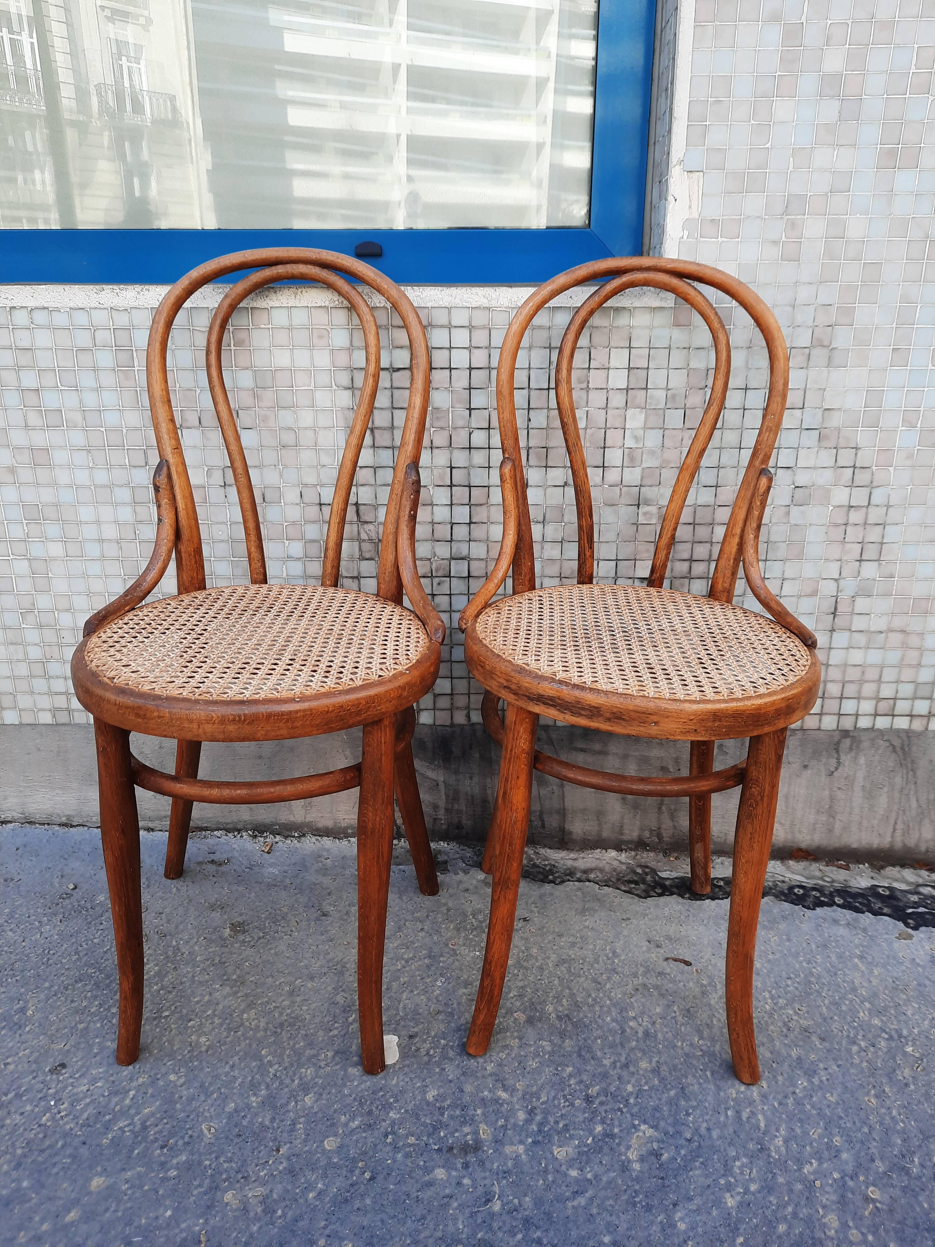 Paire de chaises bistrot Thonet