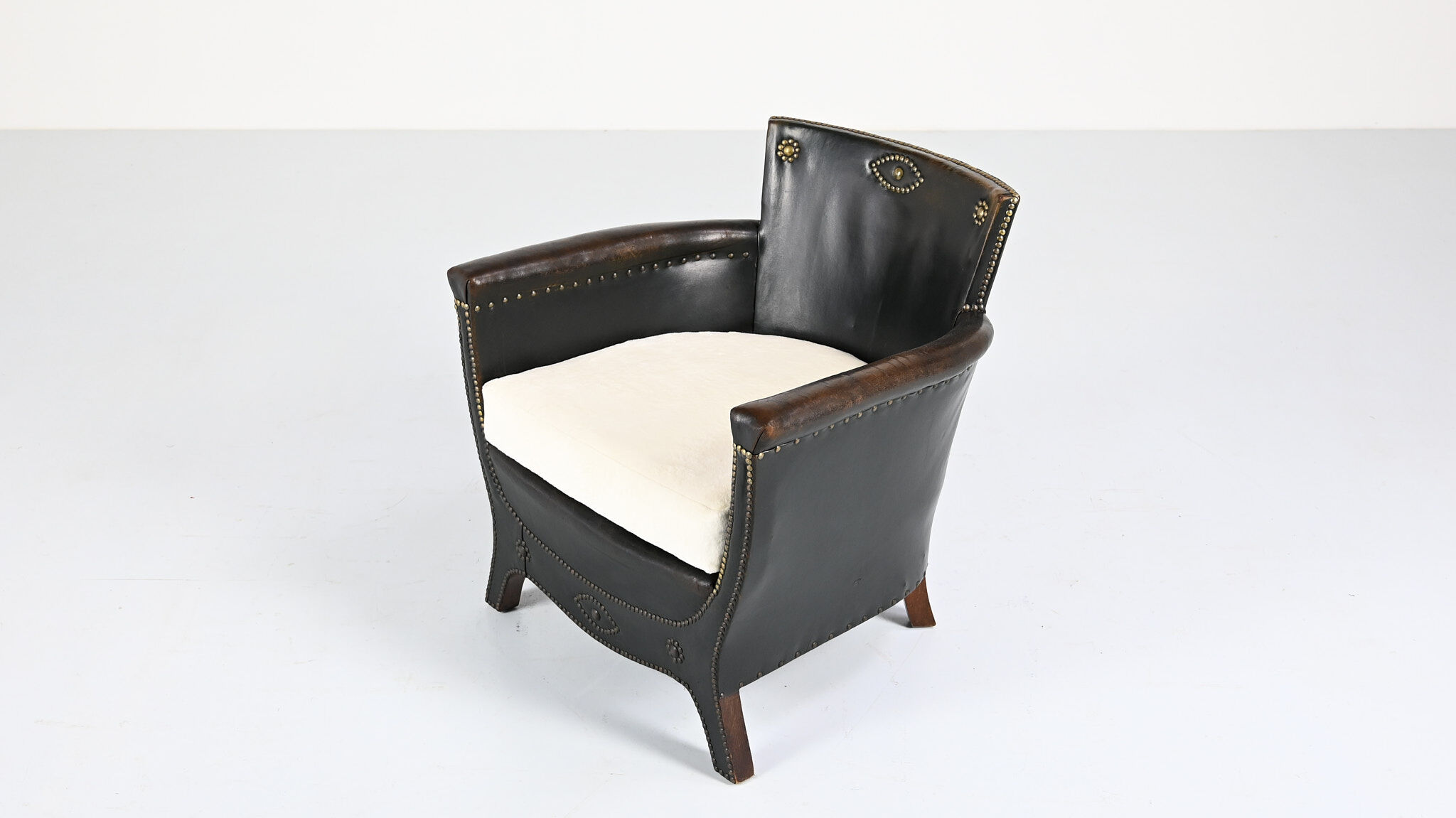Otto Schulz leather club chair, for Boet. Sweden, C.1940