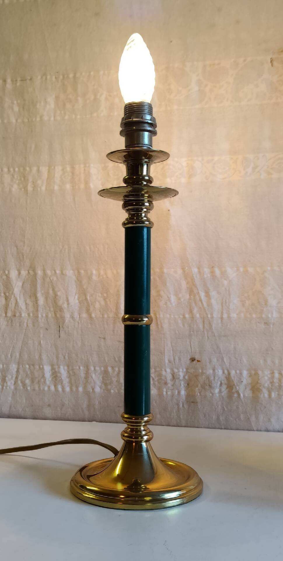 English table lamp base in gilded brass - mid 20th century.