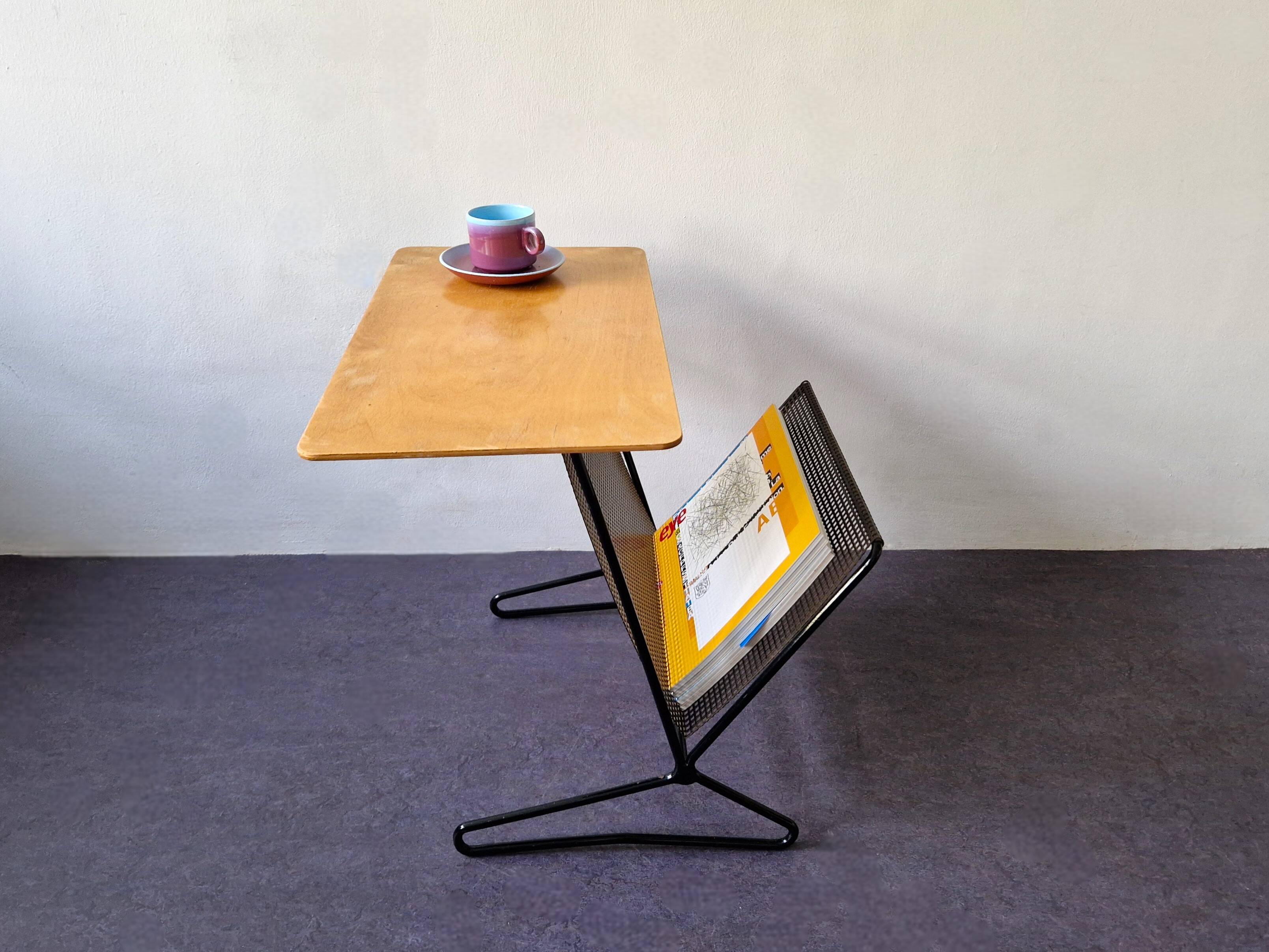 TM05 sidetable/magazine rack by Cees Braakman for Pastoe, The Netherlands 1950's