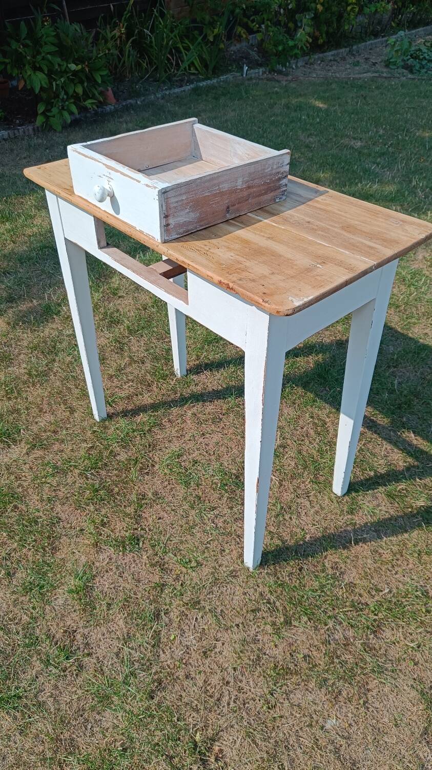 Patinated farmhouse table