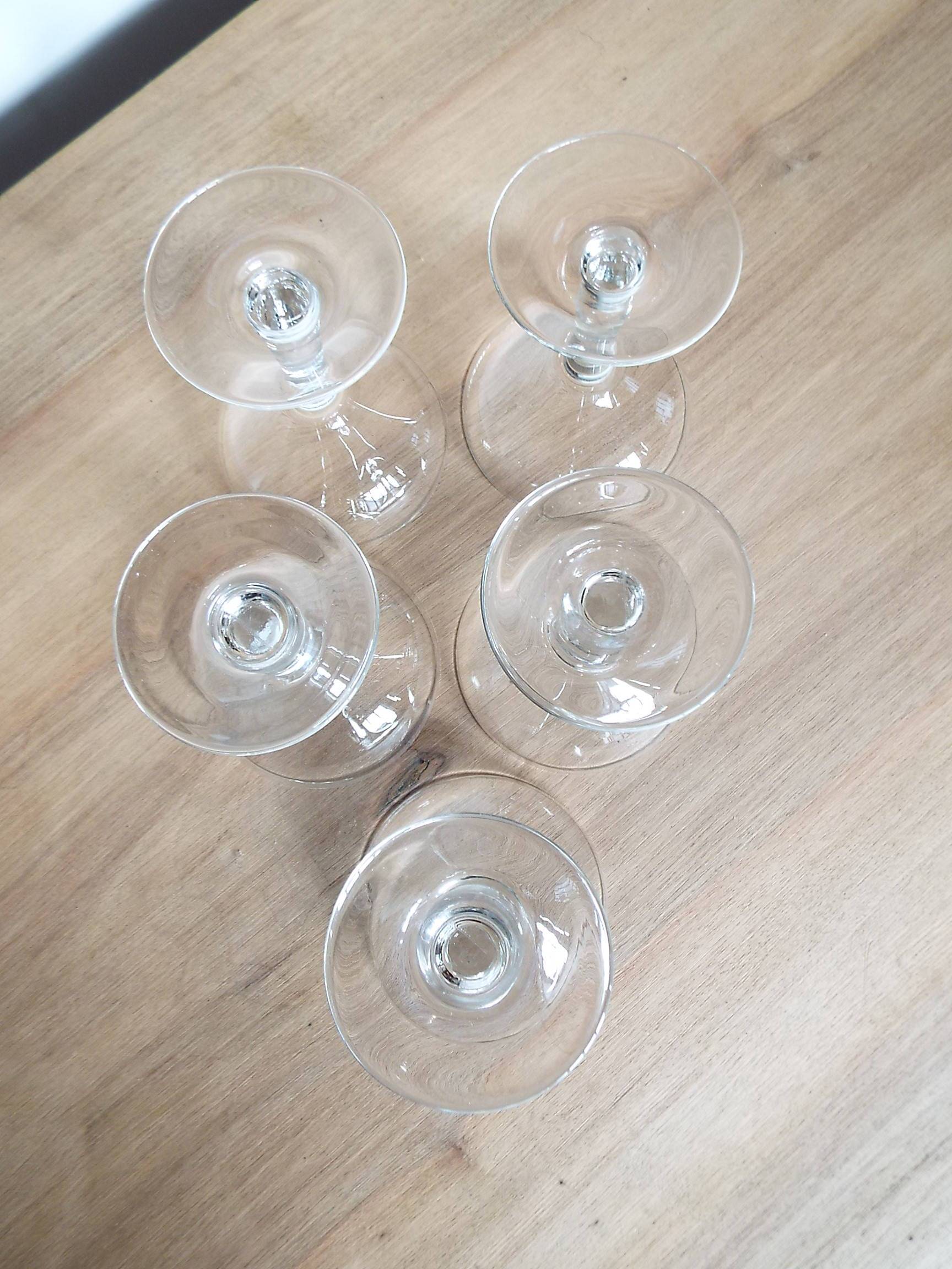 5 bistro champagne glasses