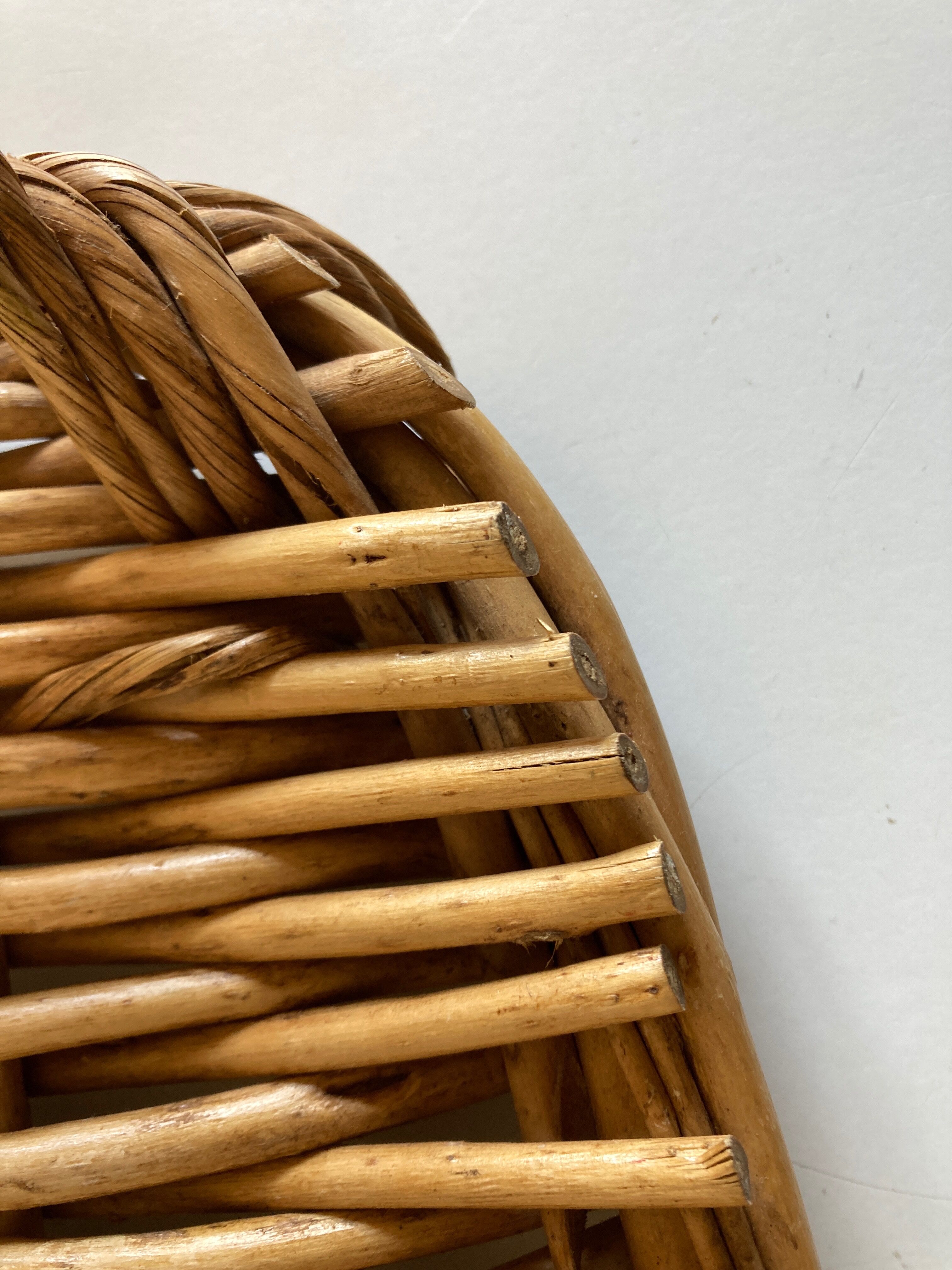Wicker top 1960