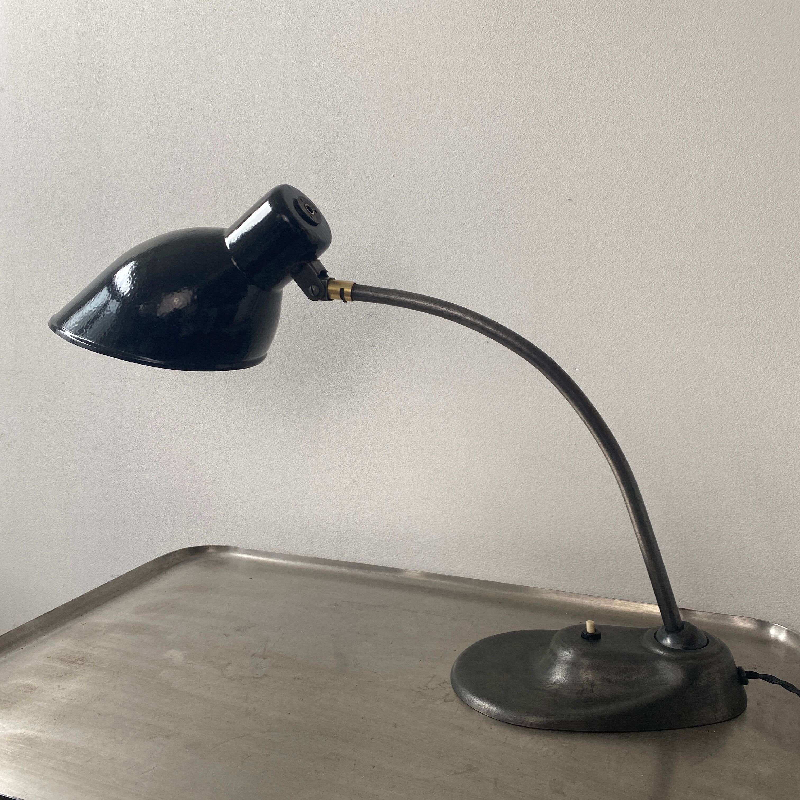 Ancienne lampe de bureau bauhaus kandem