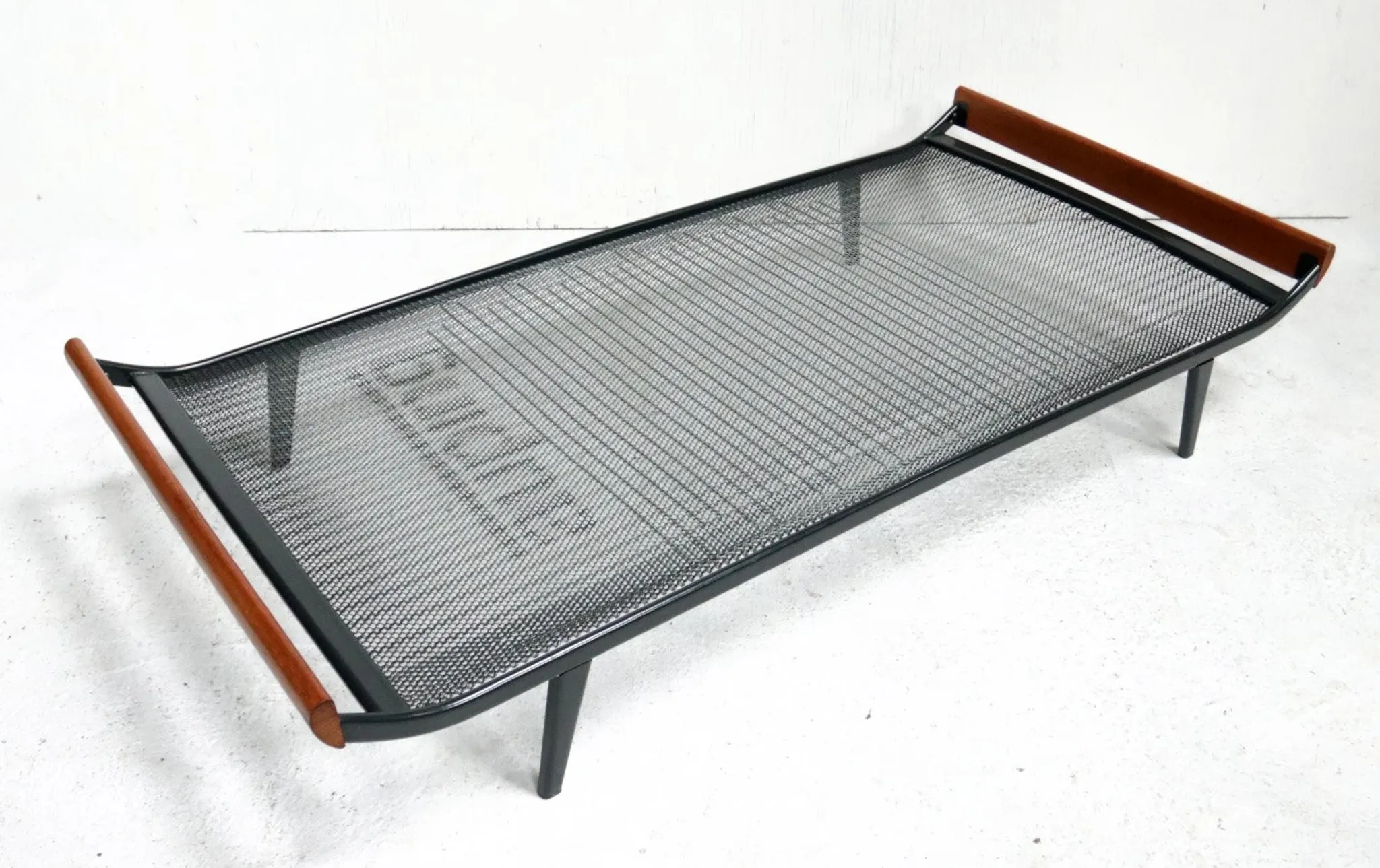 Mid-century modern Cleopatra daybed by Dick Cordemeijer, 1953