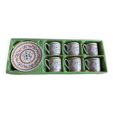 Cups