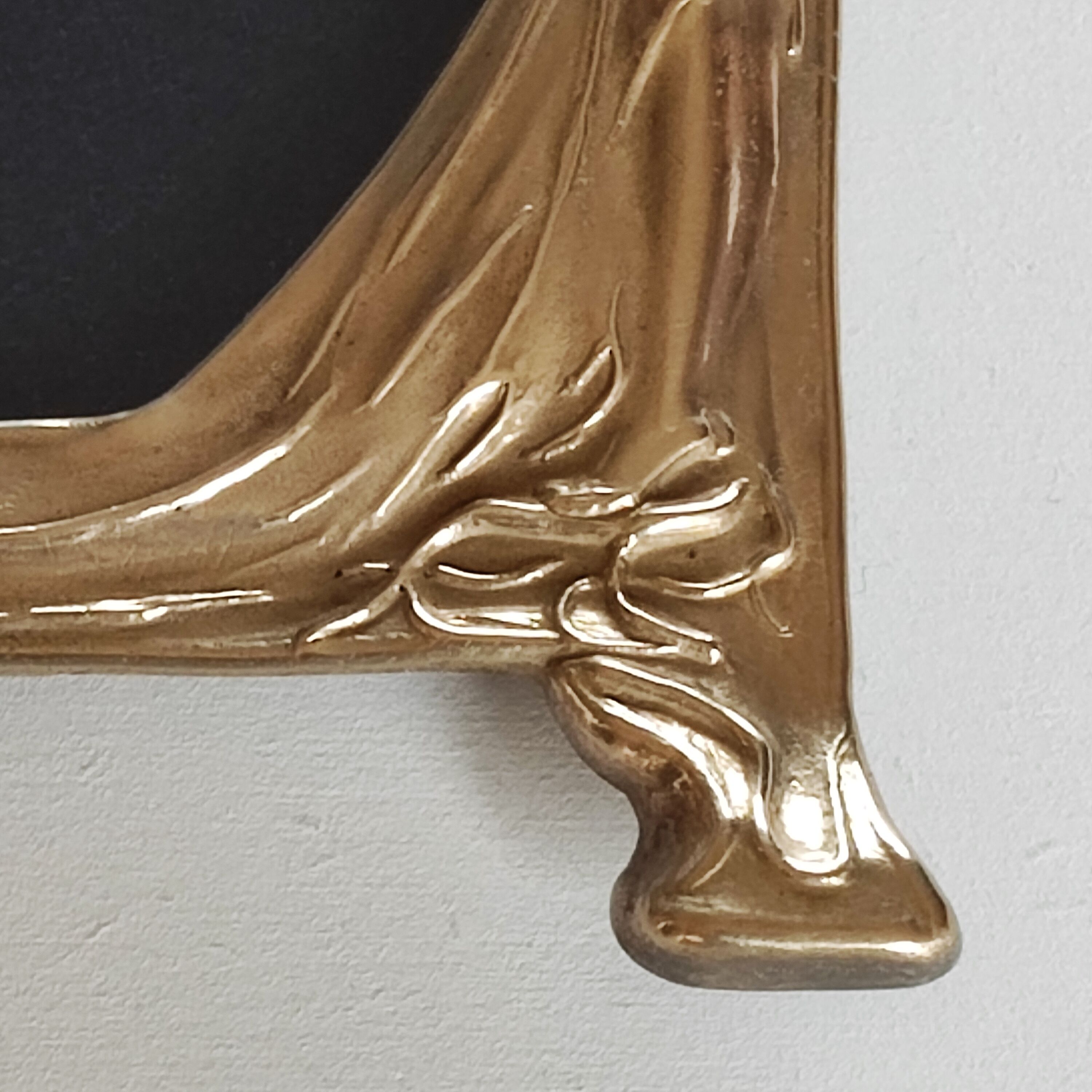 Art Nouveau photo frame