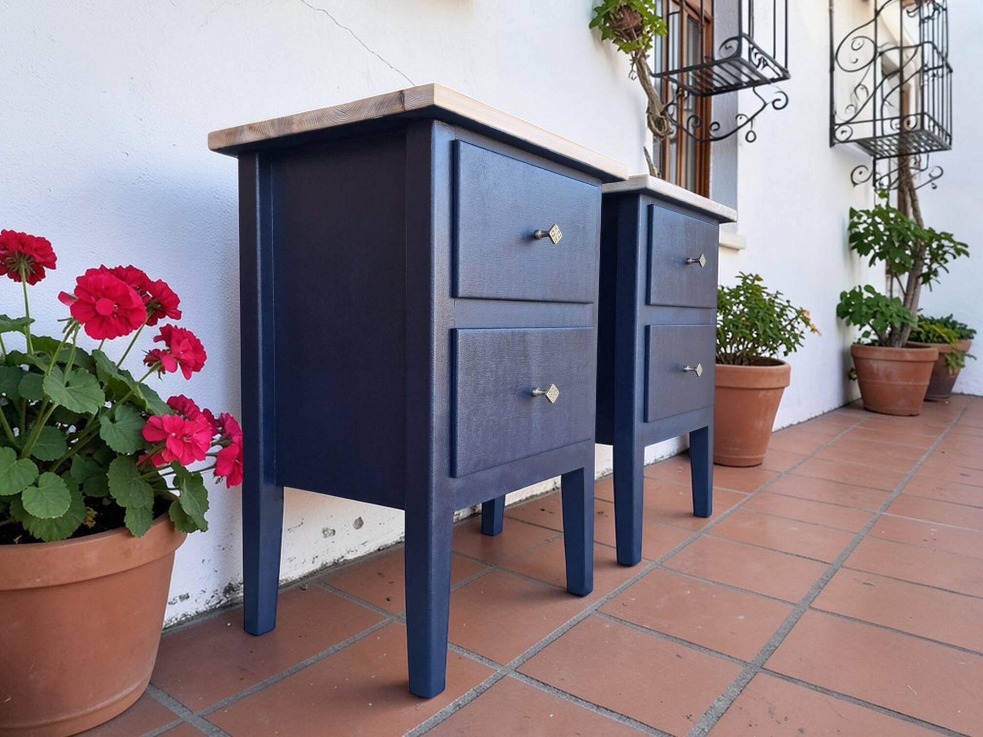 Tables de chevet MCM vintage – Bleu foncé, tiroirs et poignées laiton