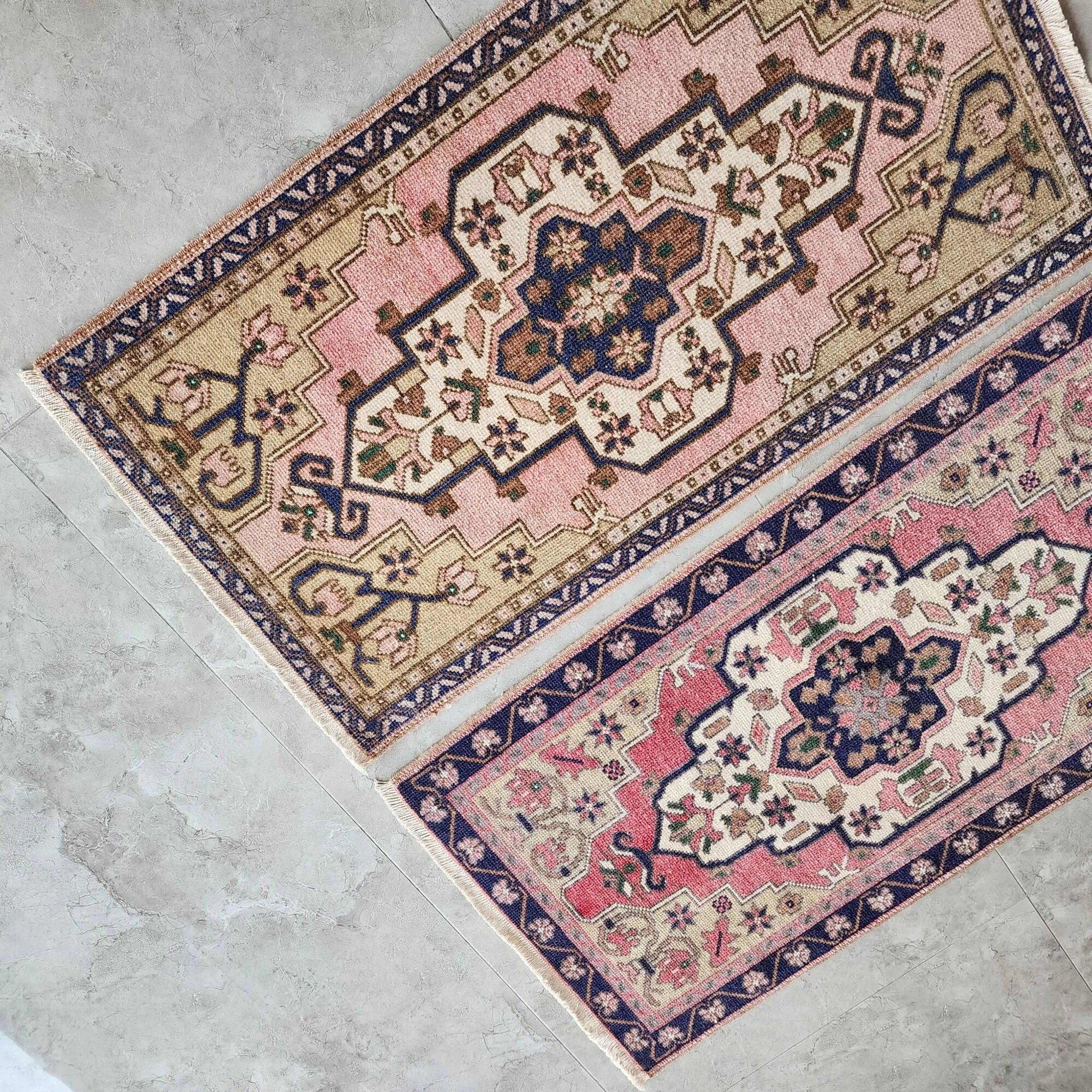 Set of 2 vintage handmade Turkish rugs 56x102 cm