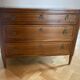 Commode en noyer Louis XVI