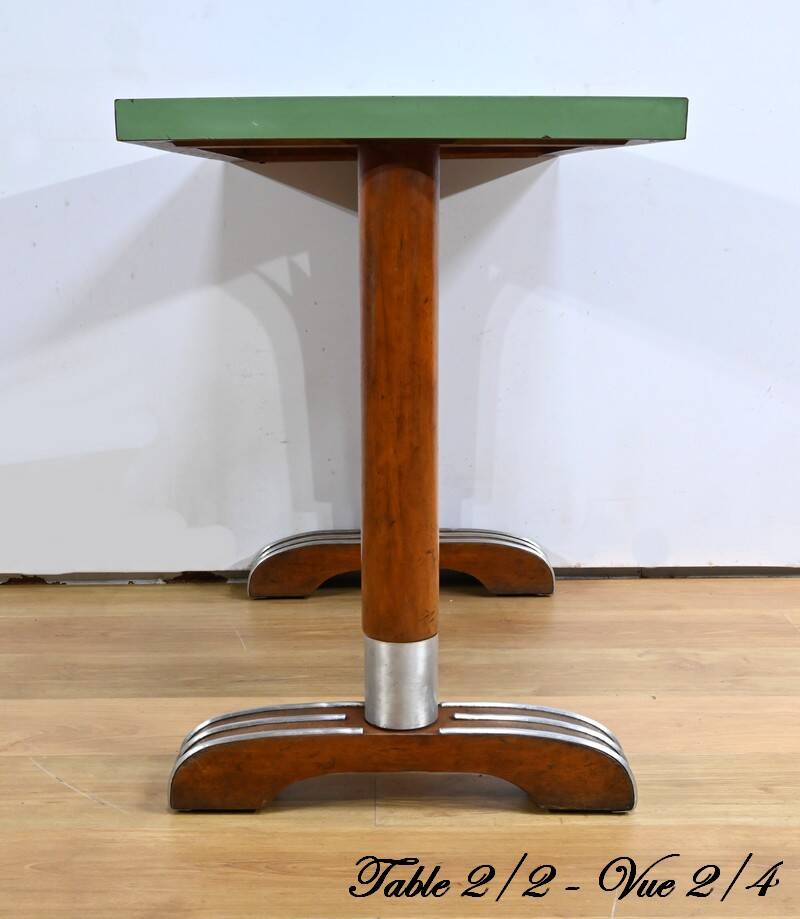 Bistro tables in laminate and beech – 1950