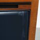 Canapé Art Déco 2,5 places avec boiseries et cuir de vachette bleu foncé