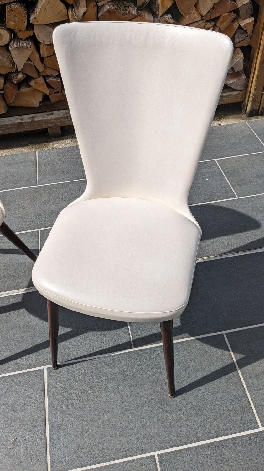 Baumann Essor model chairs