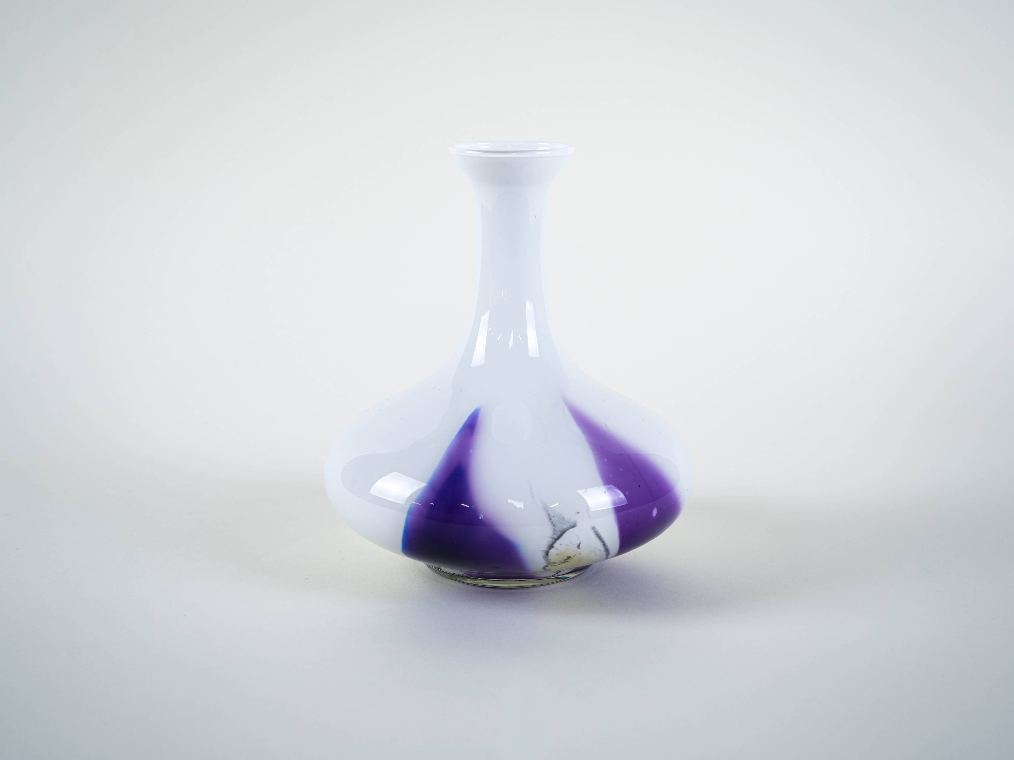 Glass vase, International Collection, 1970s, manufactured by Zieher