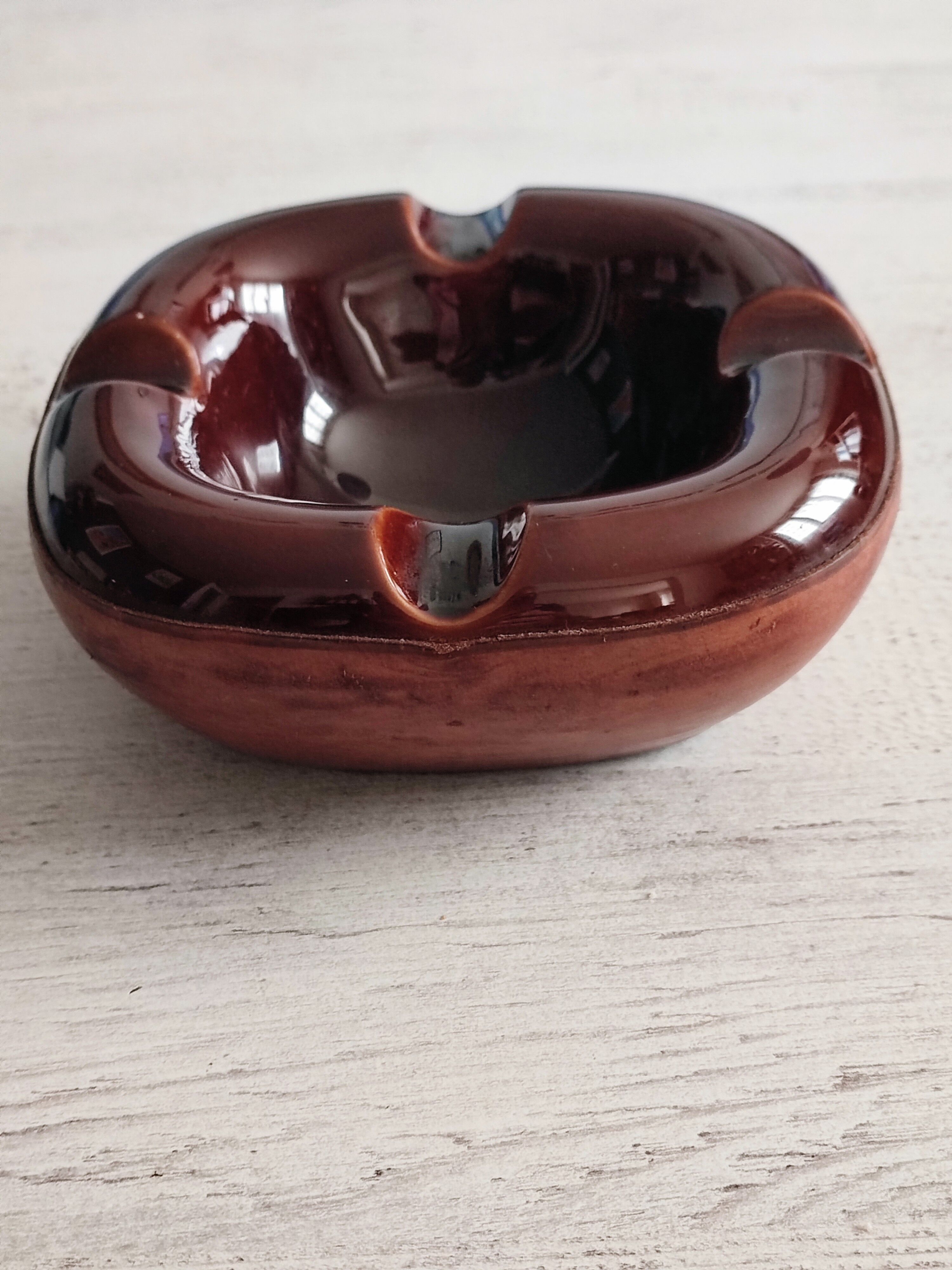 Ceramic ashtray Longchamp 60s