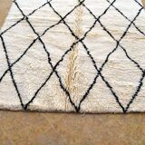 Moroccan Berber carpet Beni Ouarain with black diamonds 210 x 160 cm