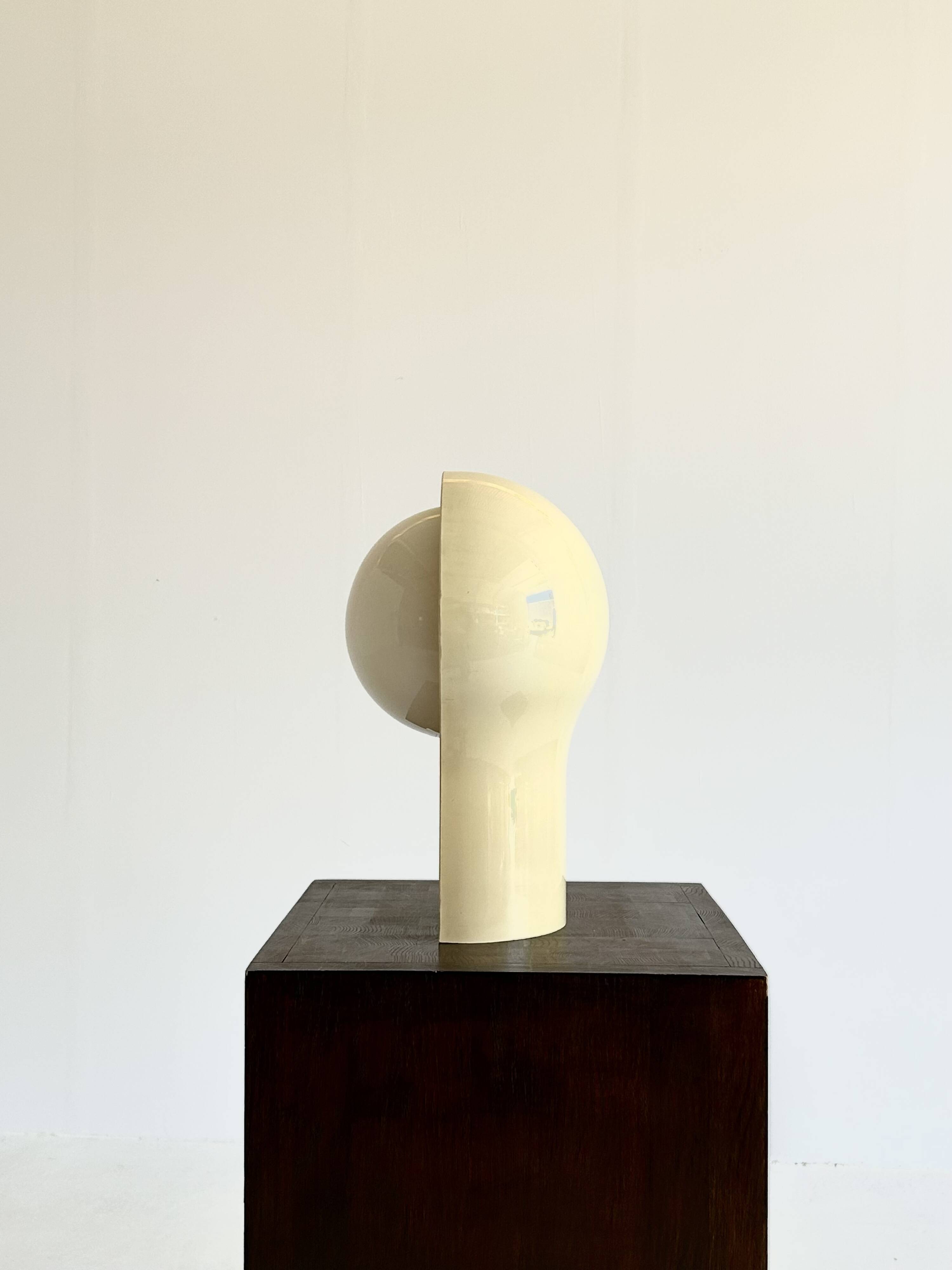 Table lamp Telegono by Vico Magistretti for Artemide