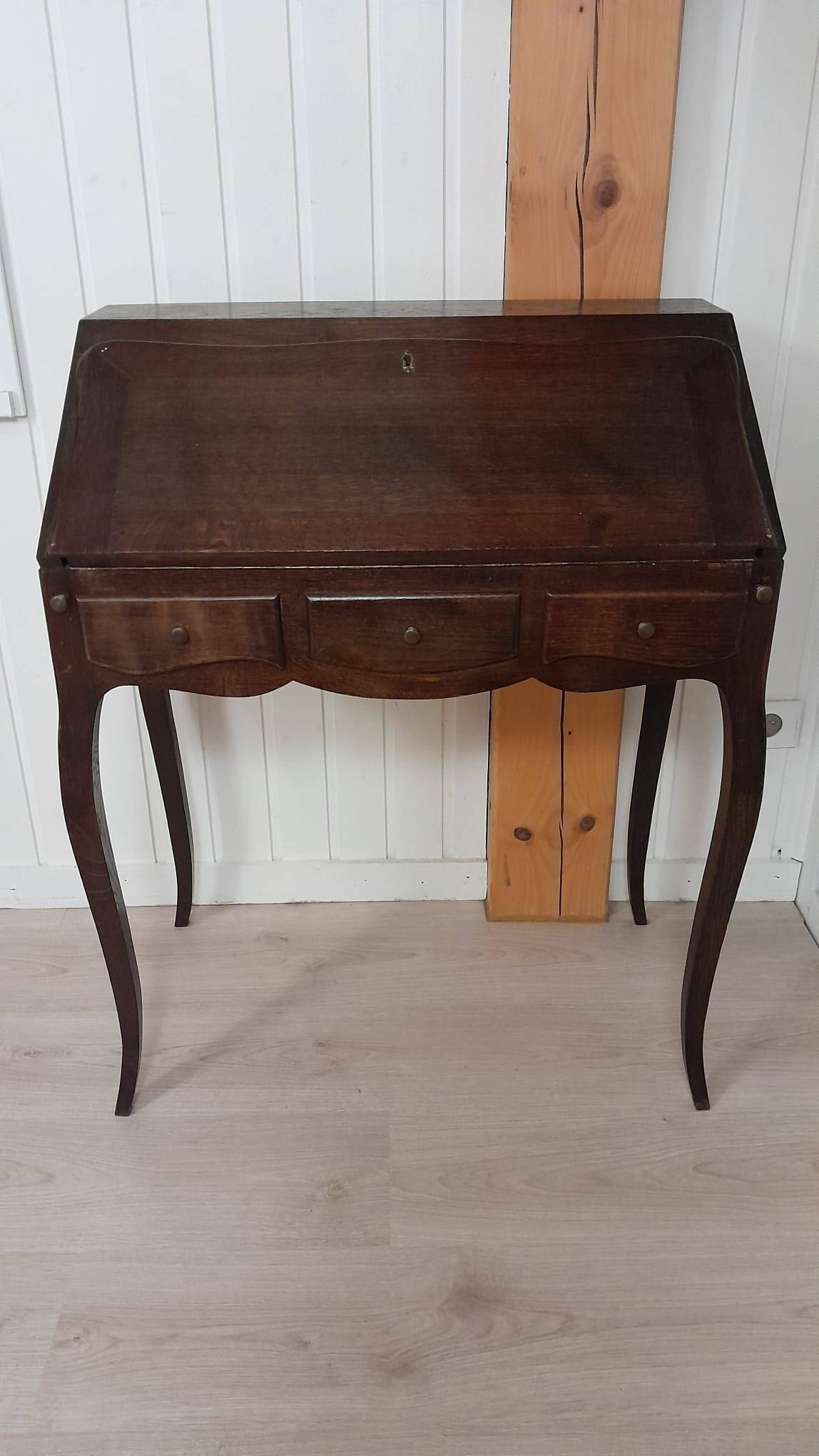 Secrétaire dos d'âne ou bureau de pente style Louis XV