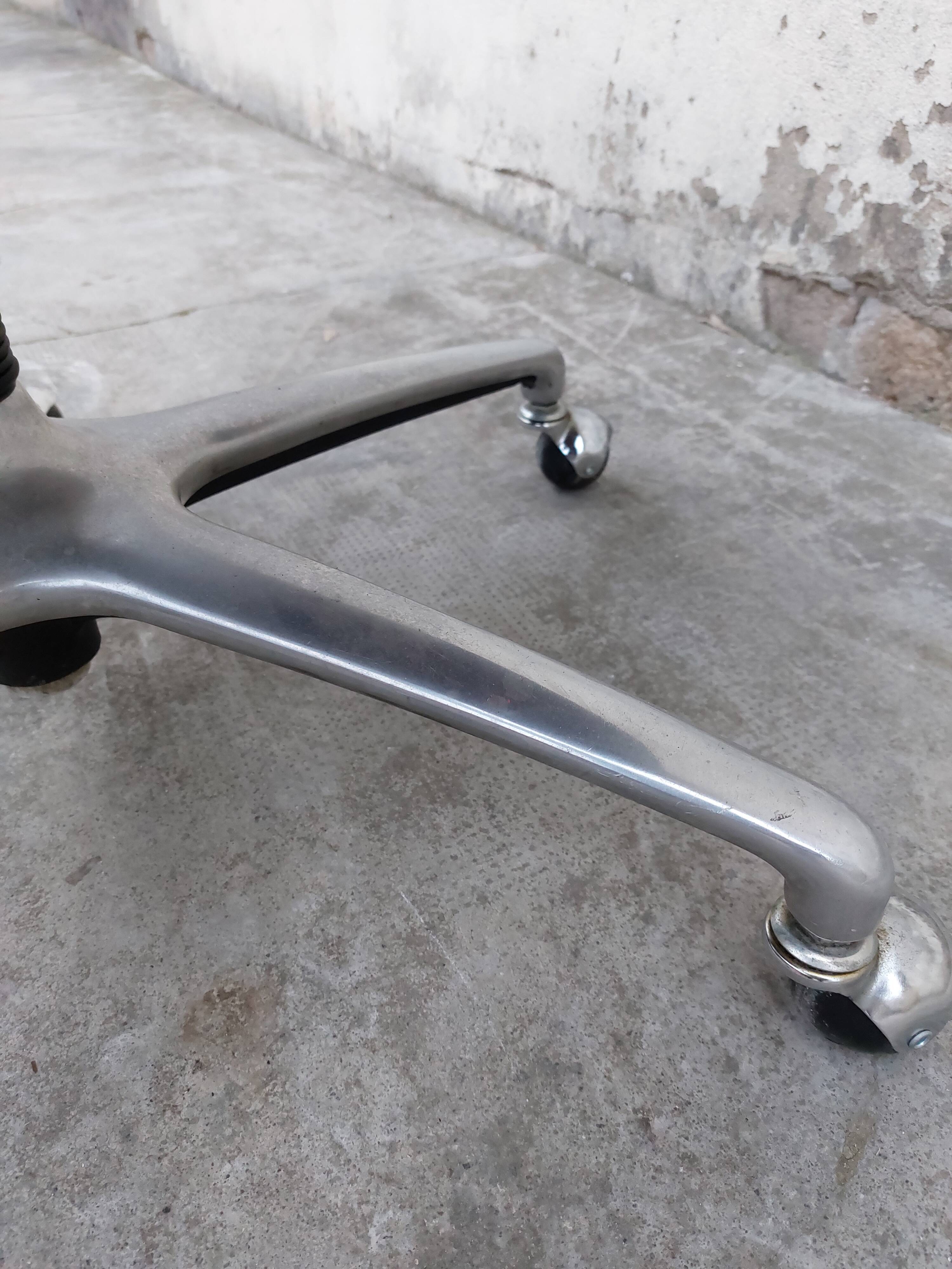 Office armchair design year 80