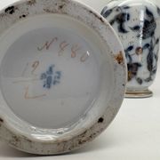 Pair of Bayeux porcelain baluster vases, 19th century