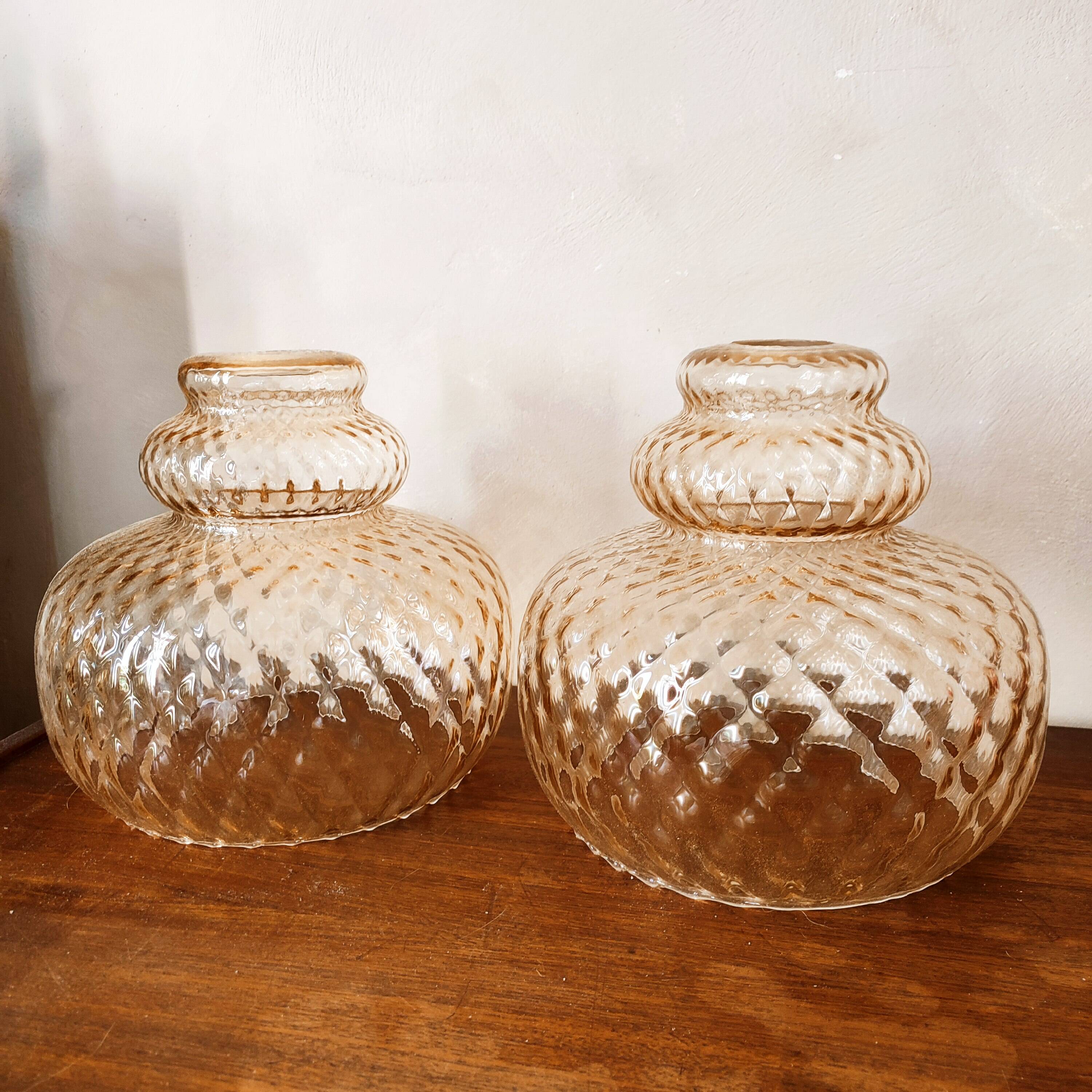 Paire de globes en verre irisé empoli