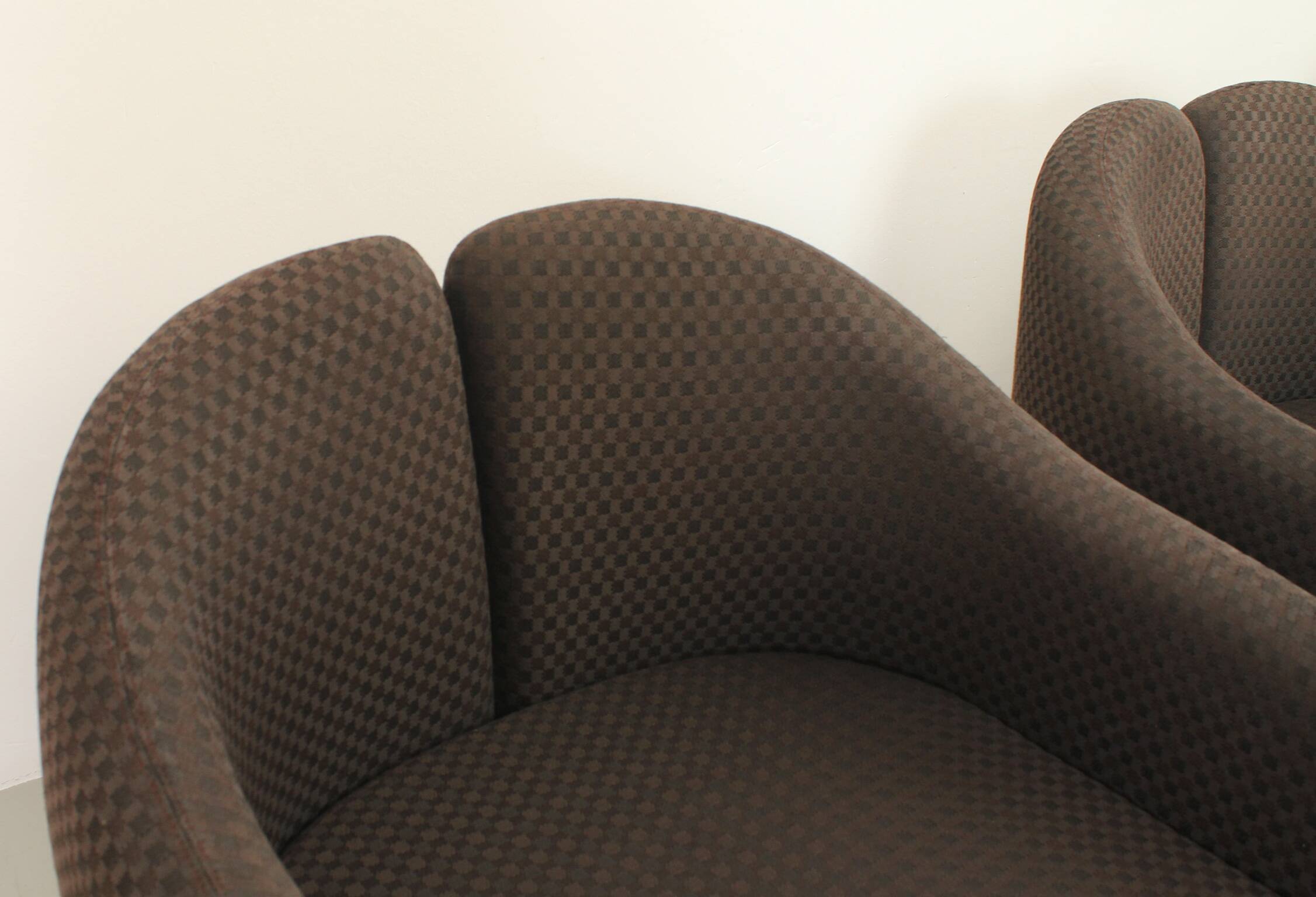 Set of four PS142 armchairs by Eugenio Gerli for Tecno, Italy, 1966.