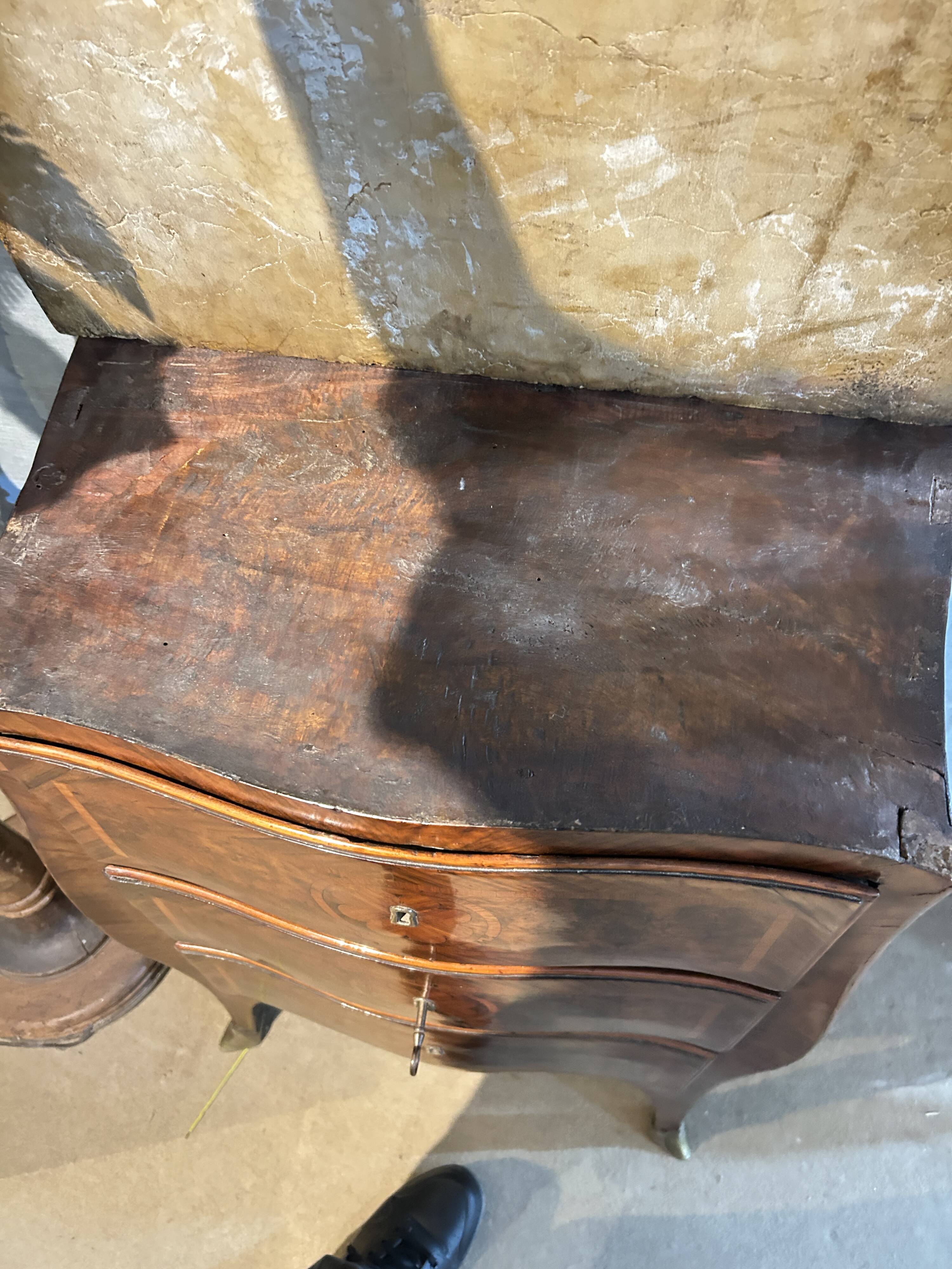 Louis XV marquetry commode, curved.