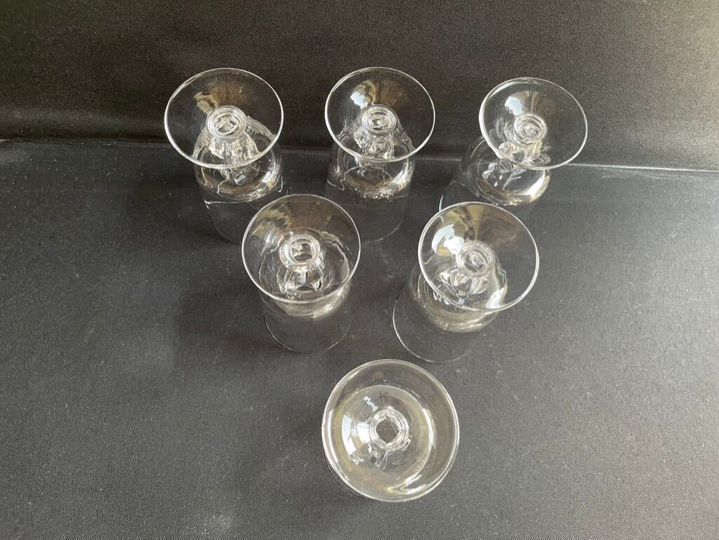 6 twisted plain crystal port glasses – Typical of the 1960s-1970's