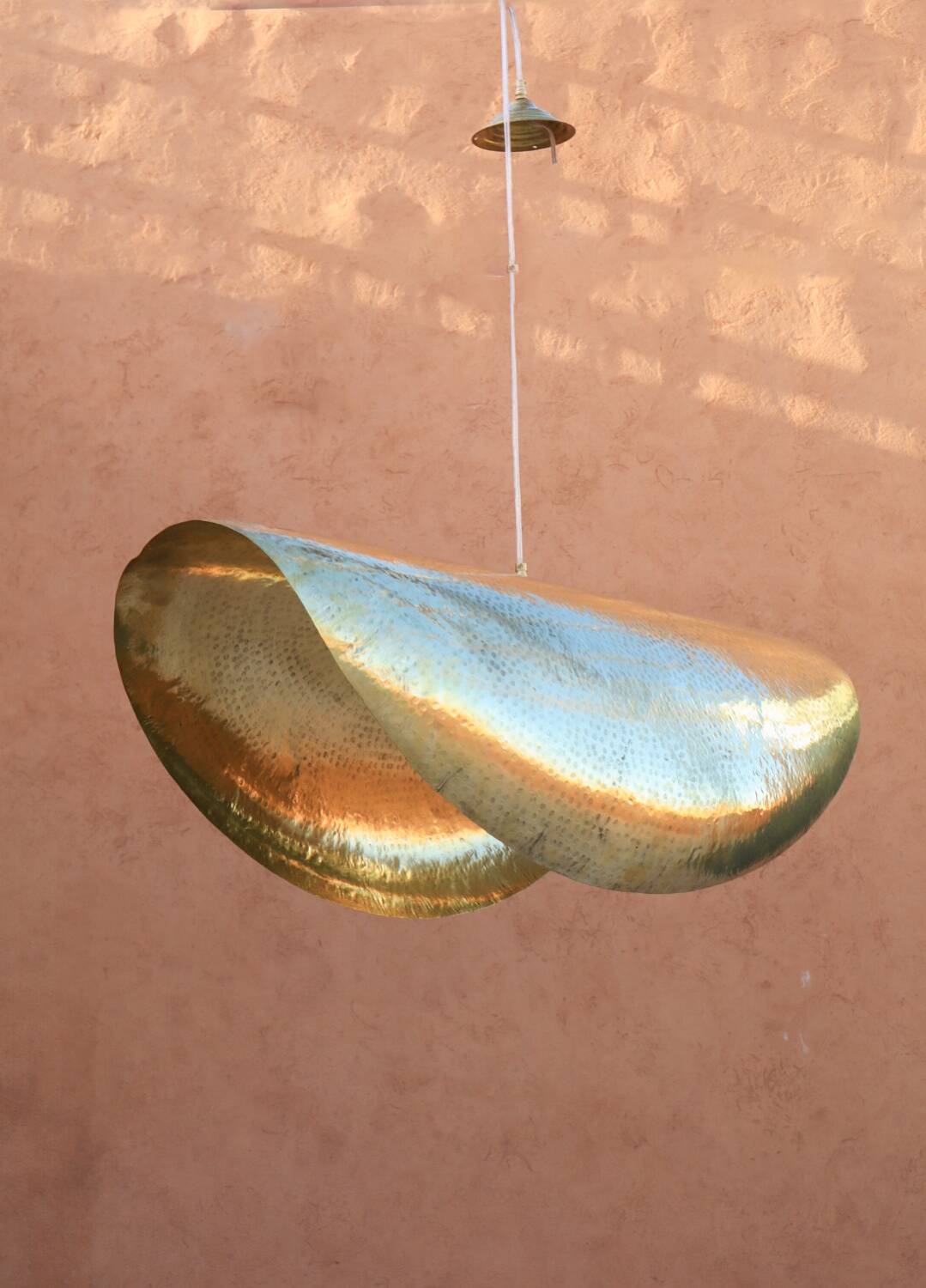 Handmade lotus-shaped brass pendant light