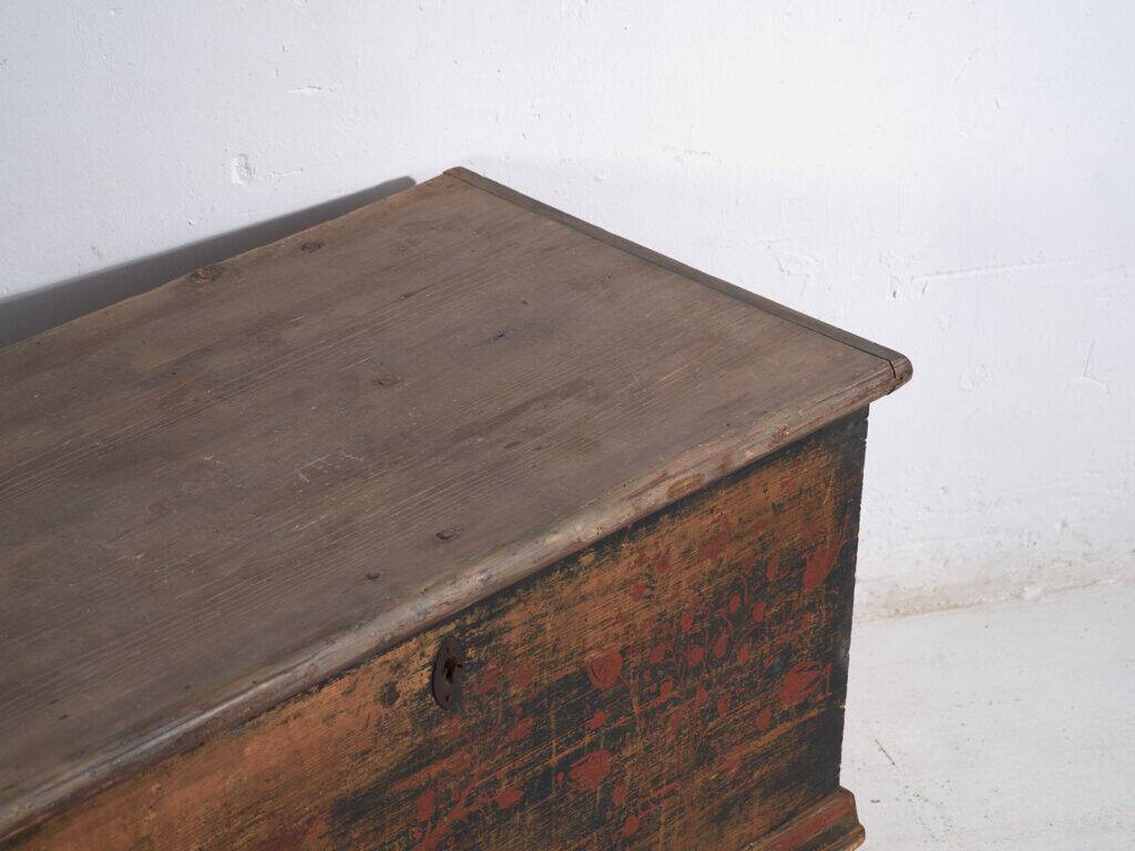 Antique folk art pine chest – Central Europe (c. 1900–1920)