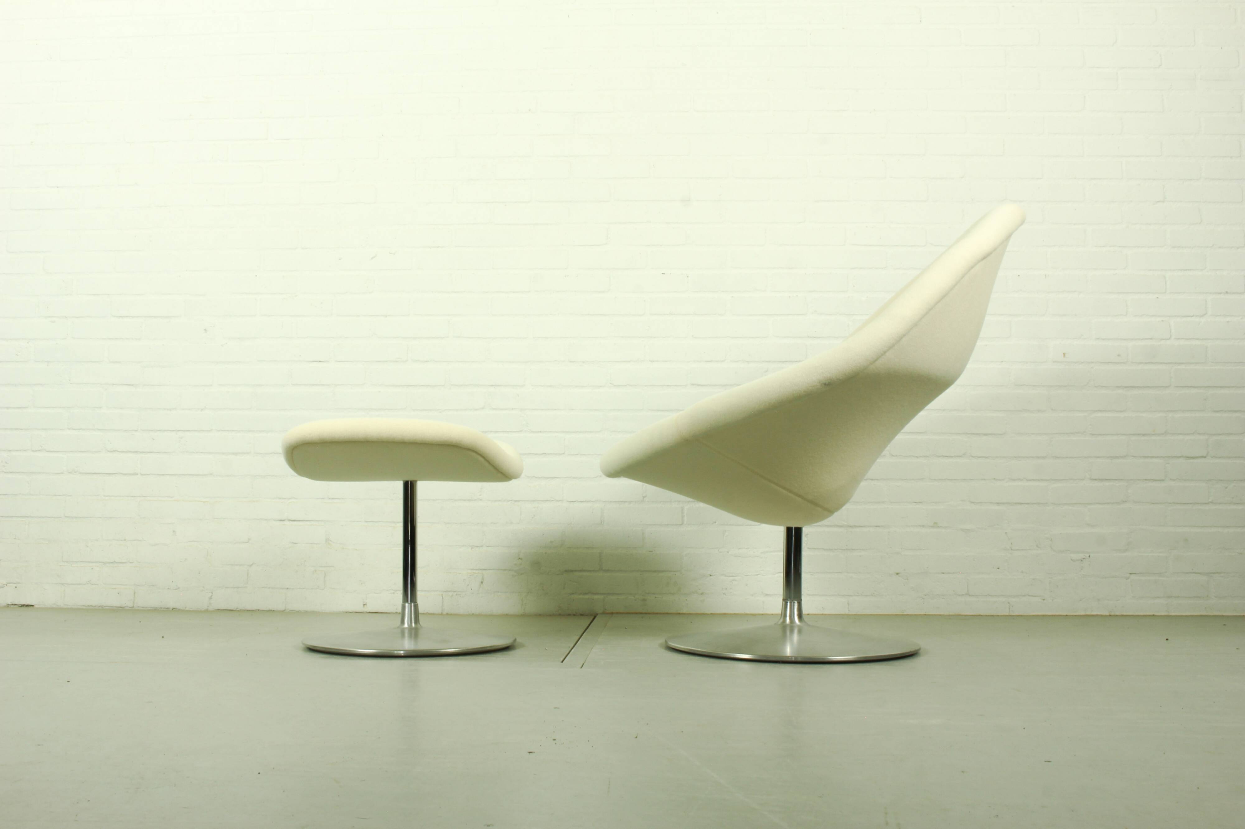 Iconic Pierre Paulin "Globe" Chair & Ottoman for Artifort
