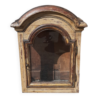 Showcase 18th century