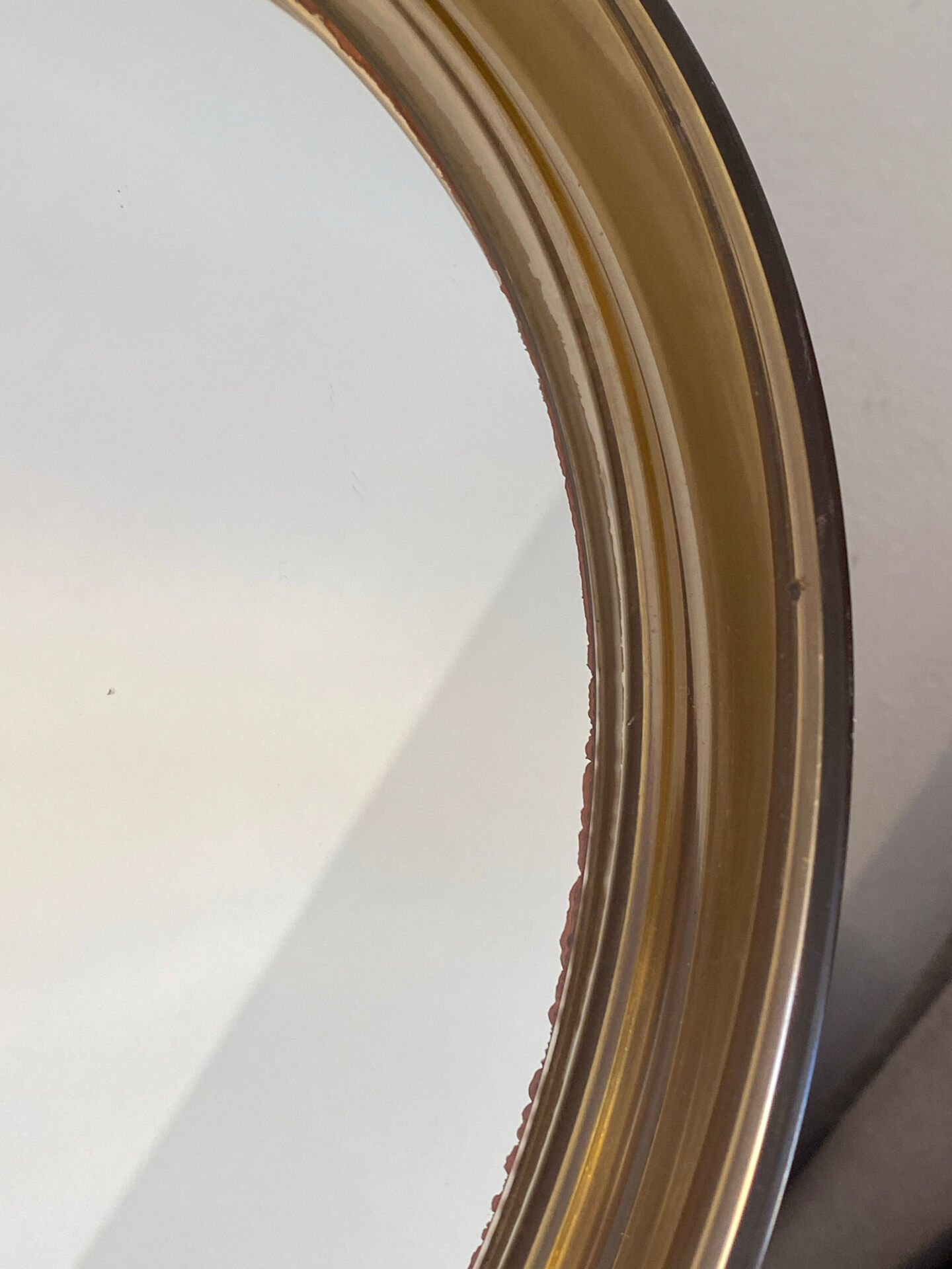Miroir circulaire en plastique, brun fumé, années 70