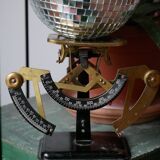 Letter scale