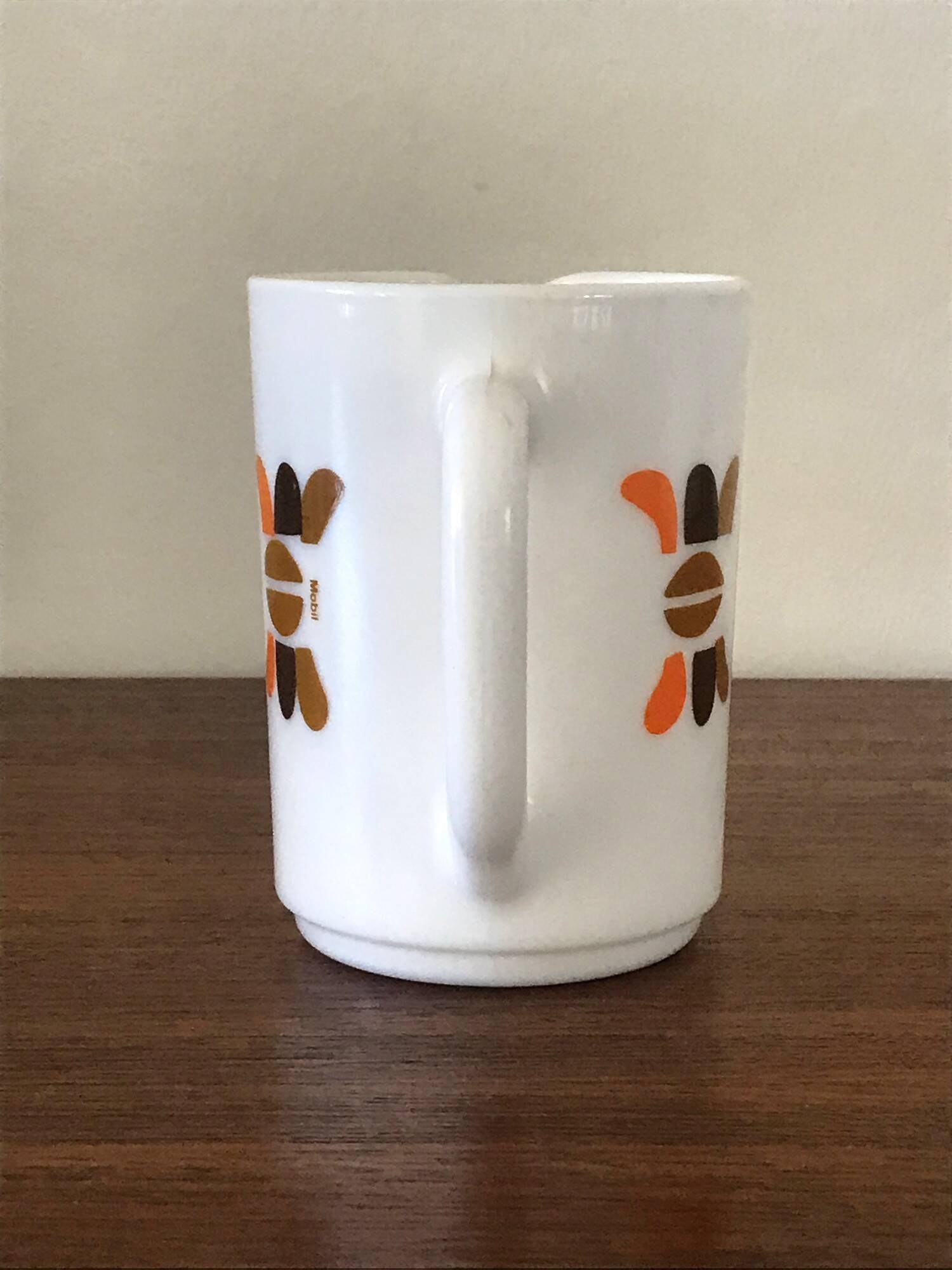 Mobil pitcher arcopal vintage 70s