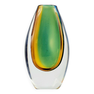 Mid-Century Art Glass Vase by Vicke Lindstrand for Kosta, Sweden, 1960s