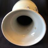 Vase balustre en porcelaine blanc bleu sous couverte céladon XIXe 42,8 cm