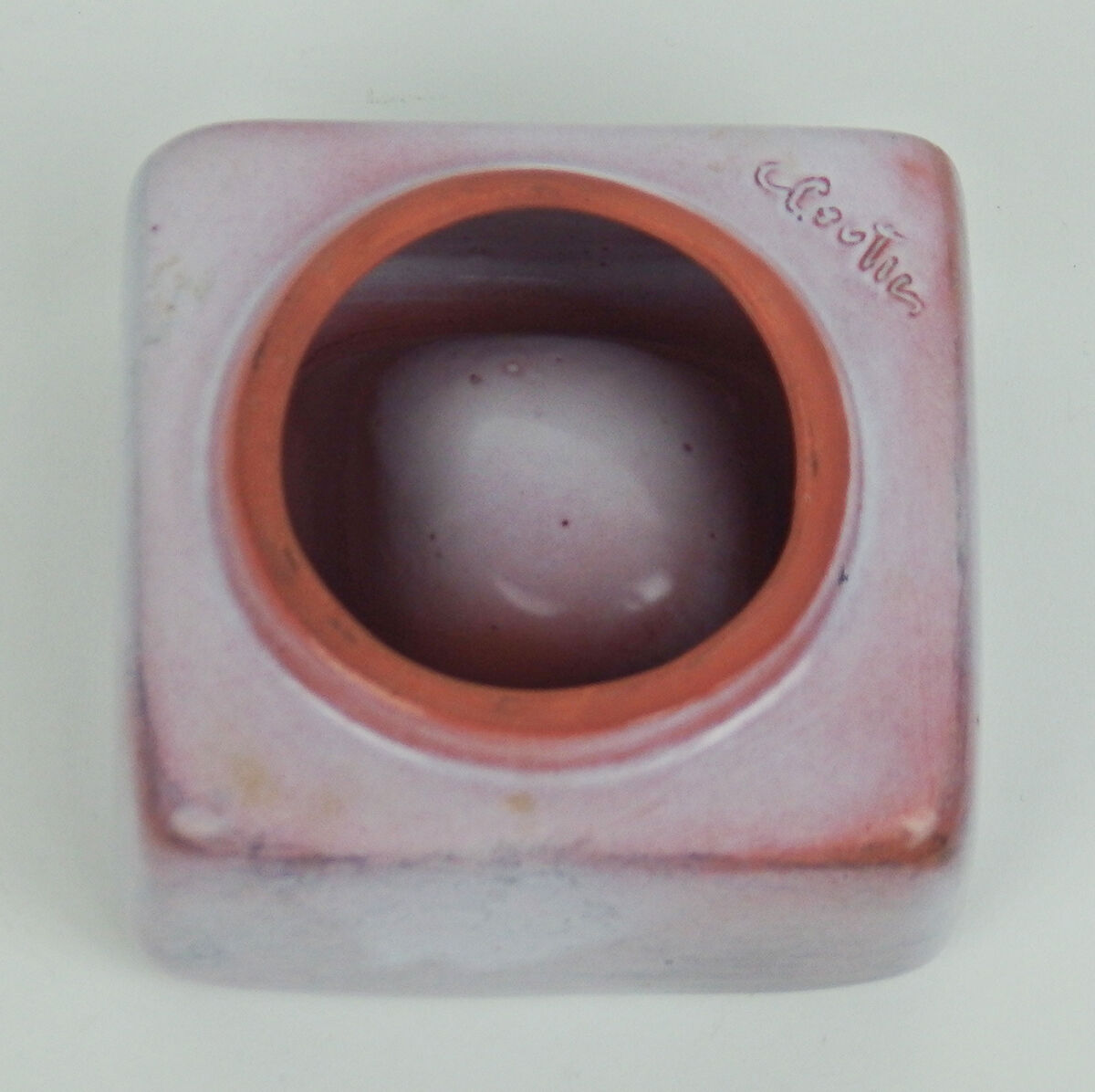 Ashtray or vacuum -ceramic pocket by Cloutier
