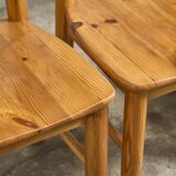 4 chairs in the style of Rainer Daumier