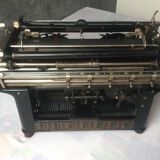 Old Underwood typewriter
