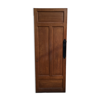 old oak sanitary door of the bank of France