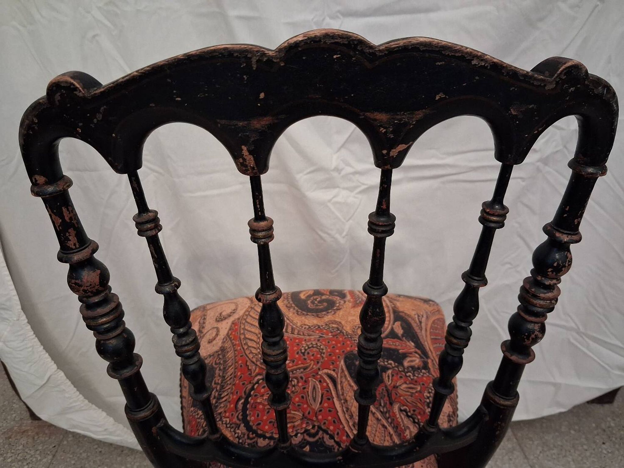 Chaise Napoléon III en bois noirci