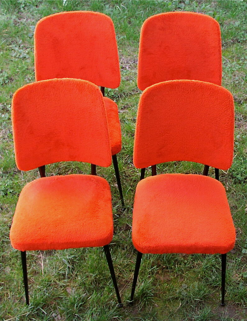 Lot de 4 chaises seventies orange
